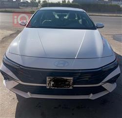هیوندای ئەلەنترا